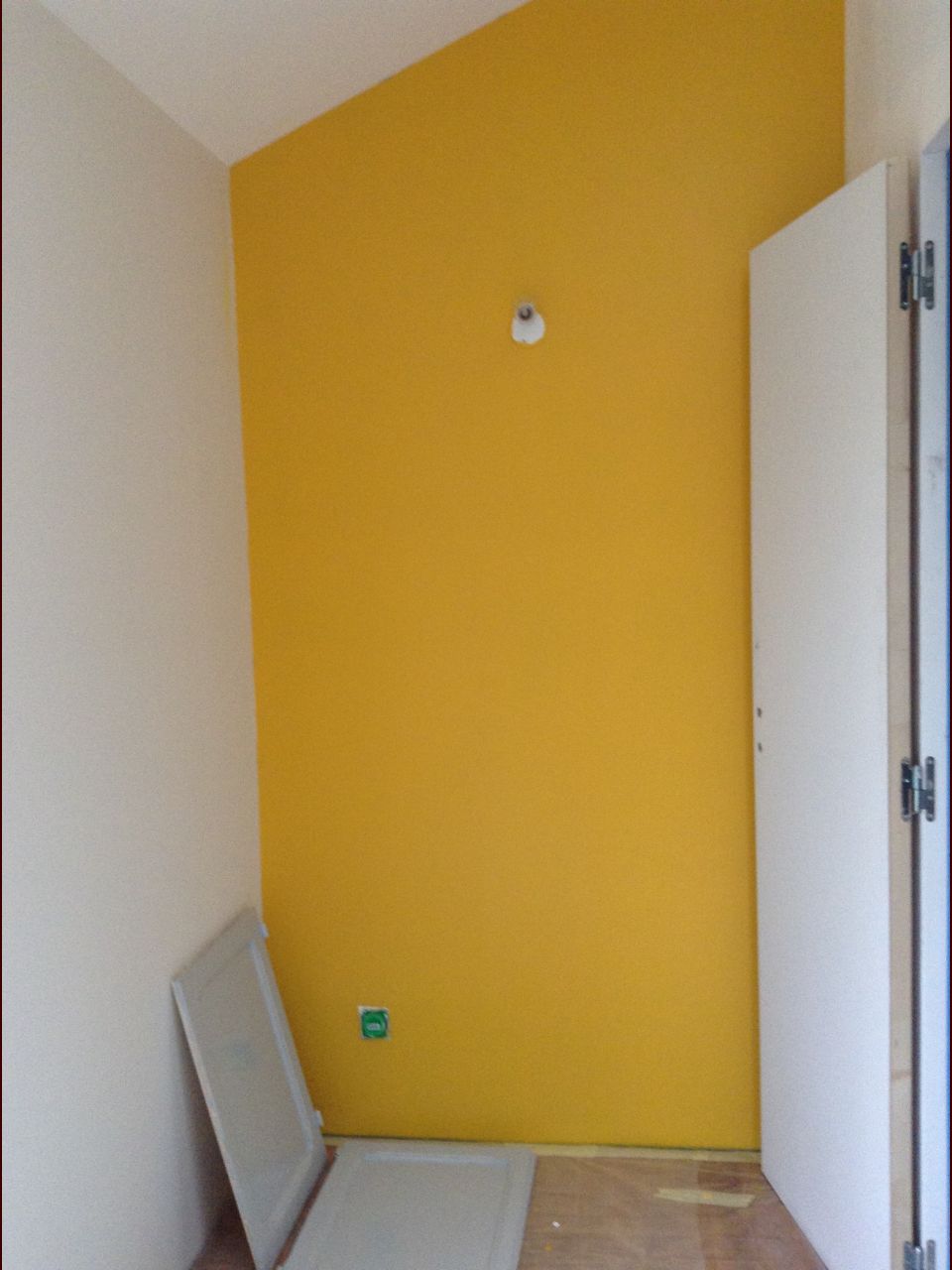 Plan de travail peinture toujours peinture la suite, lorient ...