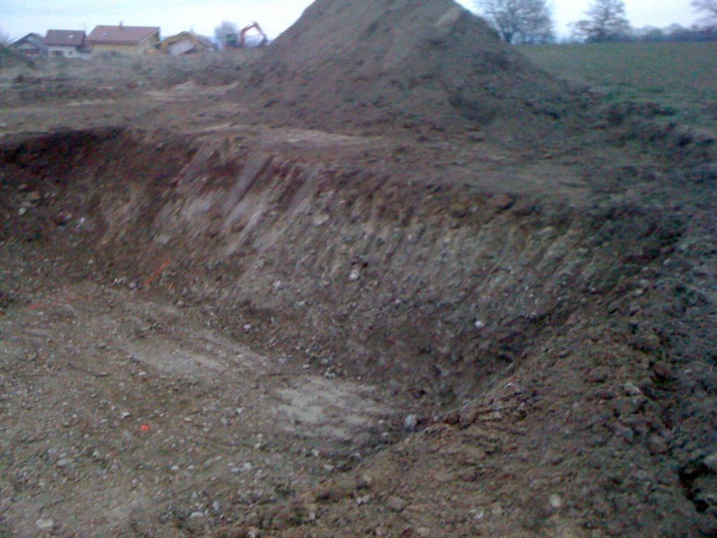 Le chemin d'accès du gros en rouge.... enfin du concret ...