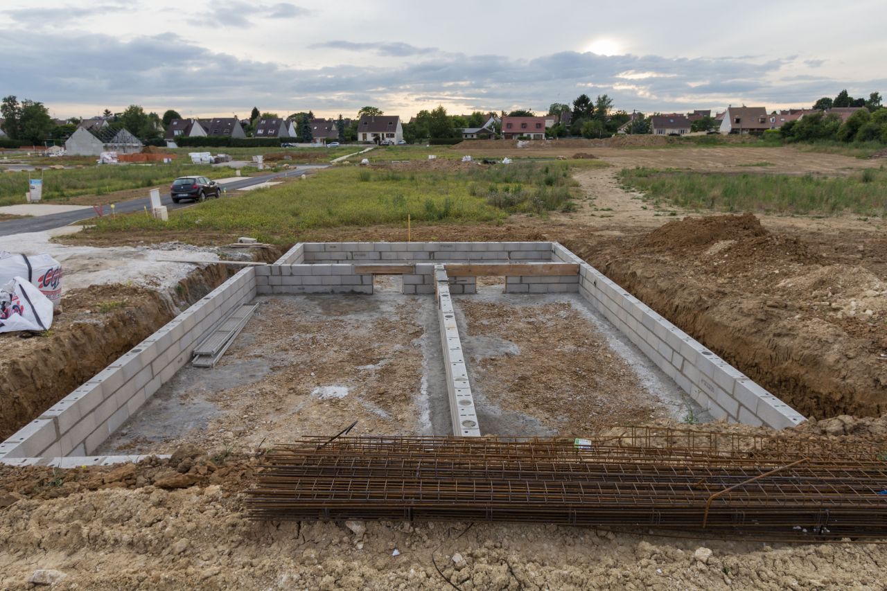 Vide sanitaire de 3 rangs de parpaings