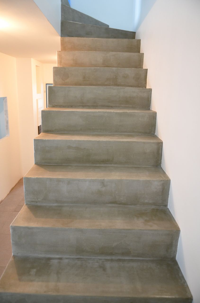 Escalier vernis après ragréage