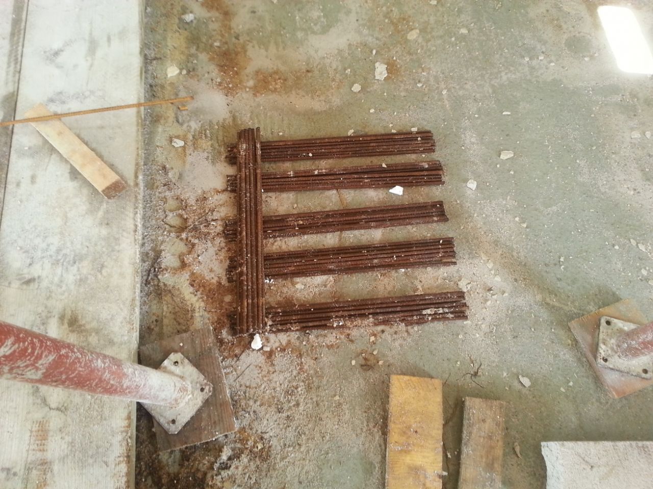200 ferrailles à plier pour l'acrotère