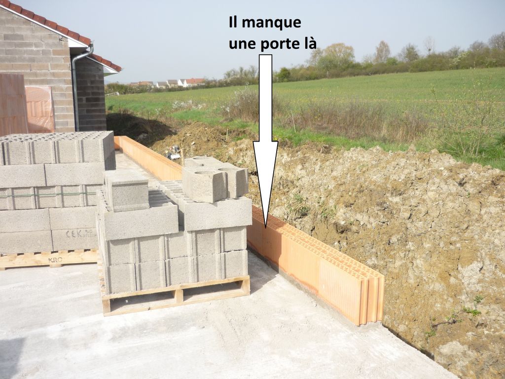 J 68 Il manque une porte, ça ca être vite repris je pense