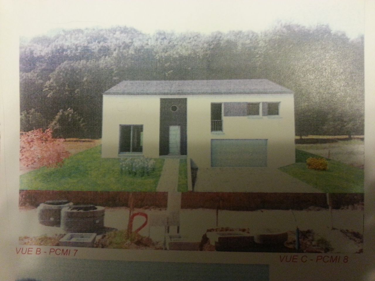 Pas très jolie mais voici une petite implintation de la maison sur le terrain.
<br />
Par contre il manque sur cette vue les 2 petites fenêtre au dessus de la baie vitrée.