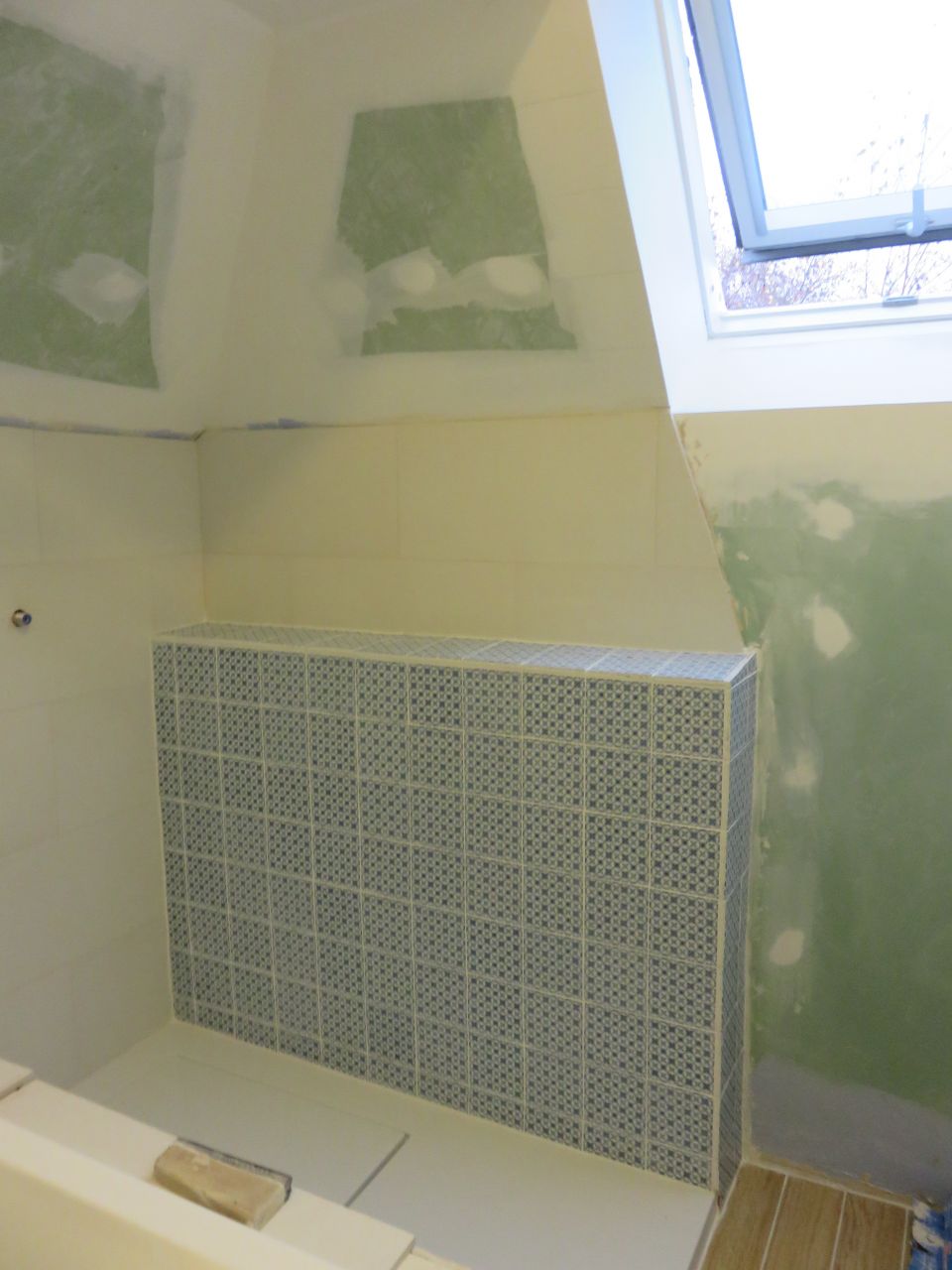 Carrelage salle de bain �tage