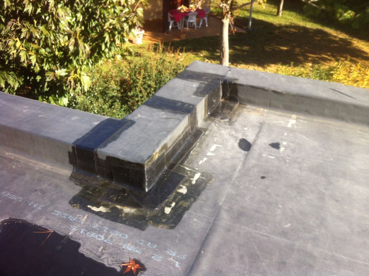 EPDM angle rentrant
