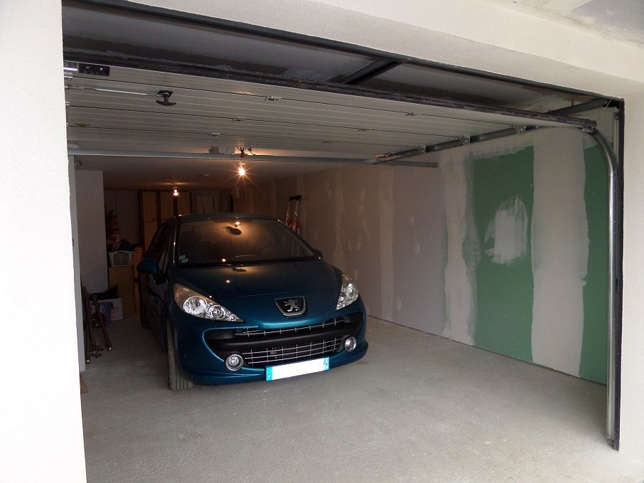Avant du garage
