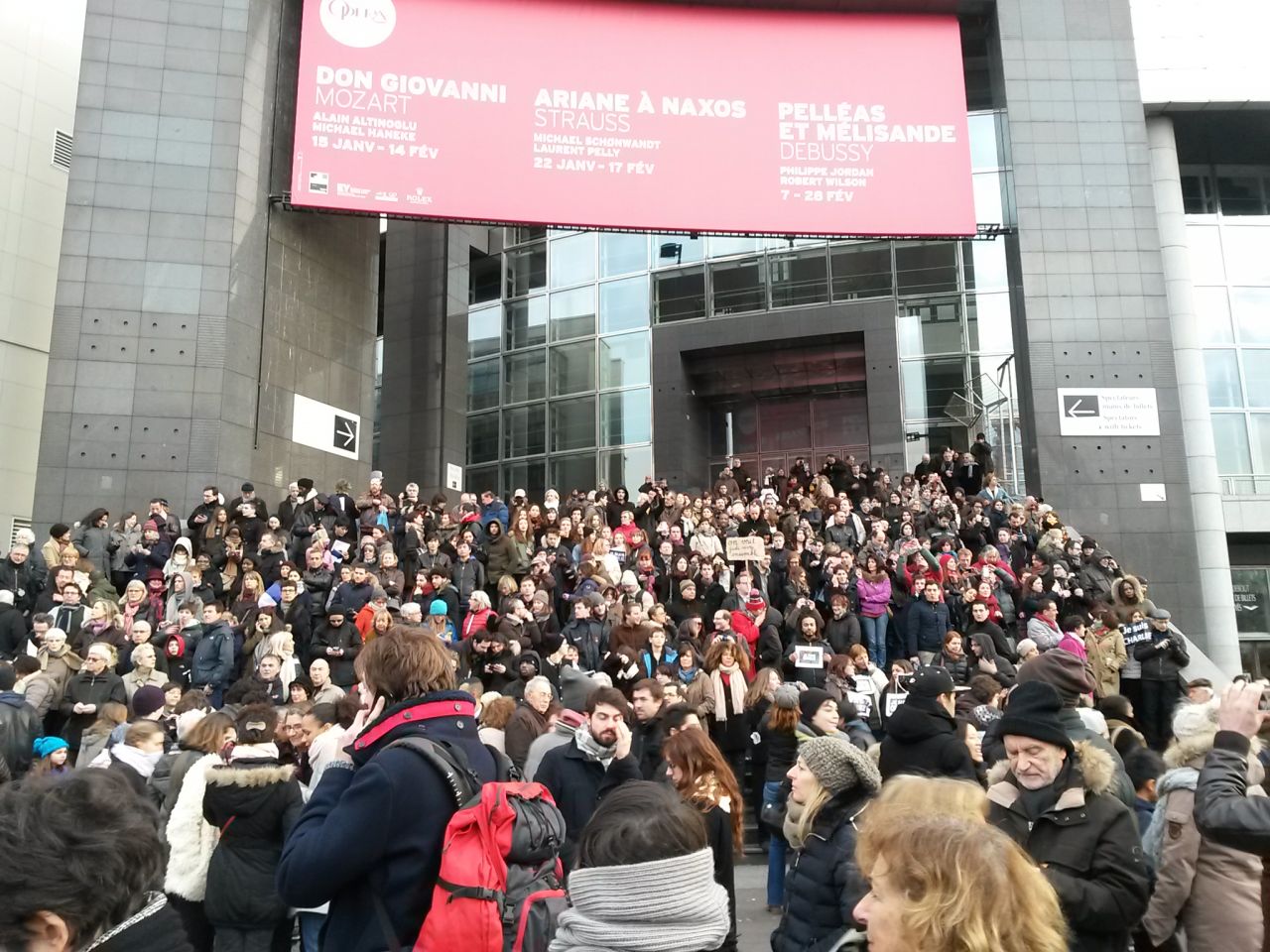 Marche Républicaine suite au 7 janvier 2015.
<br />
Bastille, le trajet officiel étant inaccessible