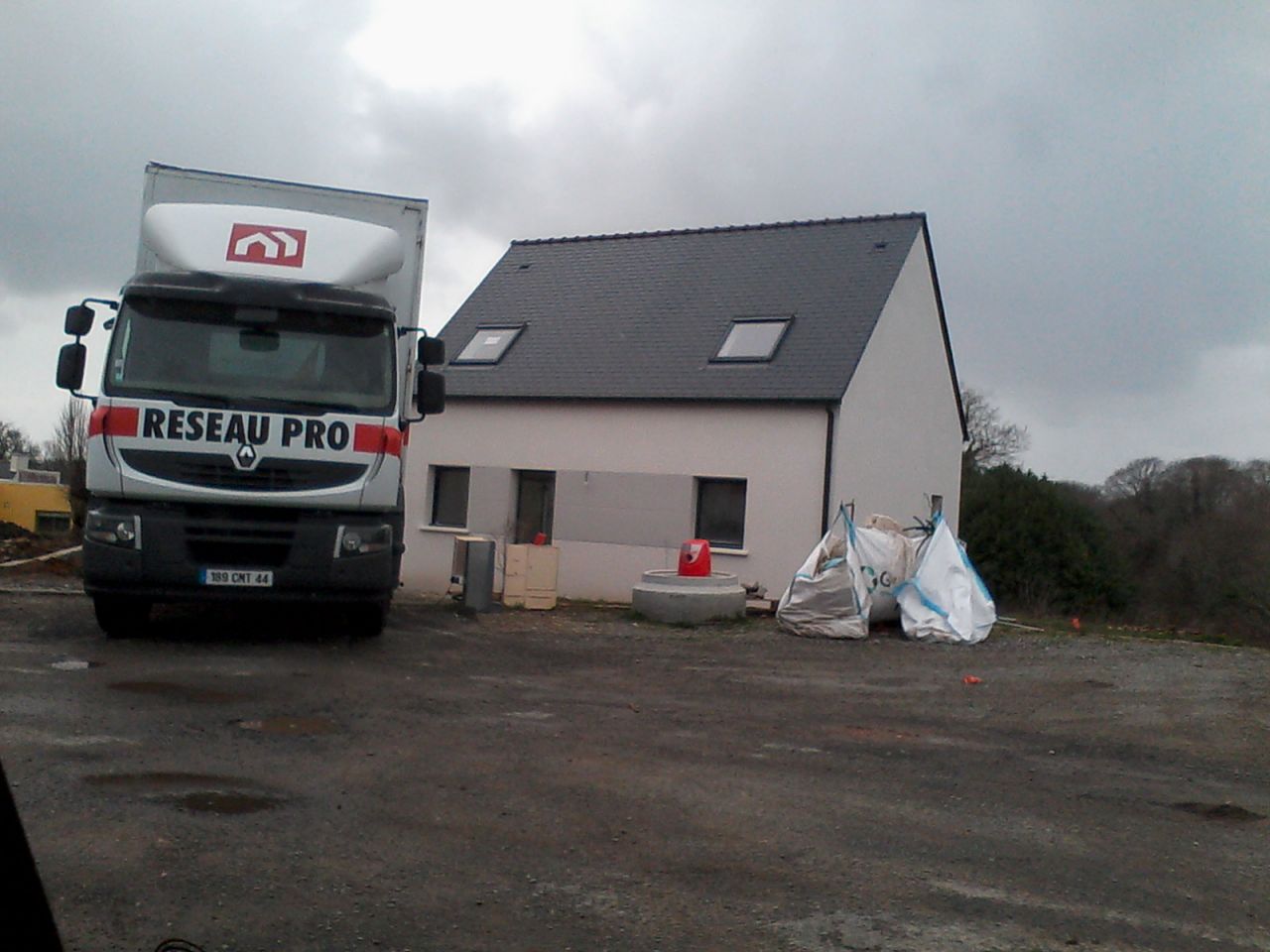 La cuisine arrive!!