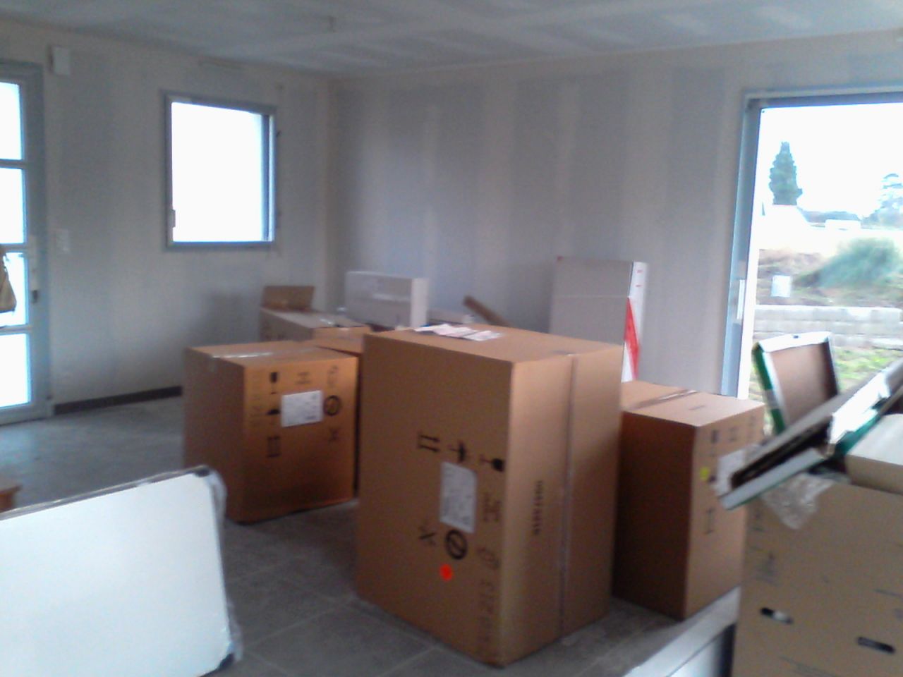 La cuisine arrive!!