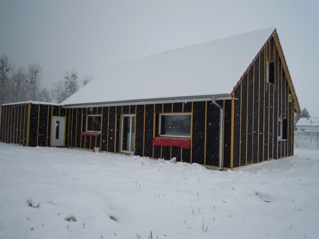 La maison sous la neige