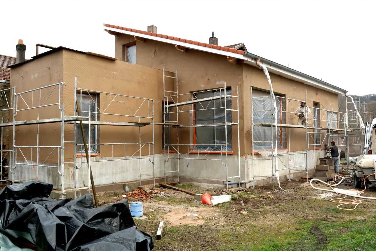 sous couche de la façade