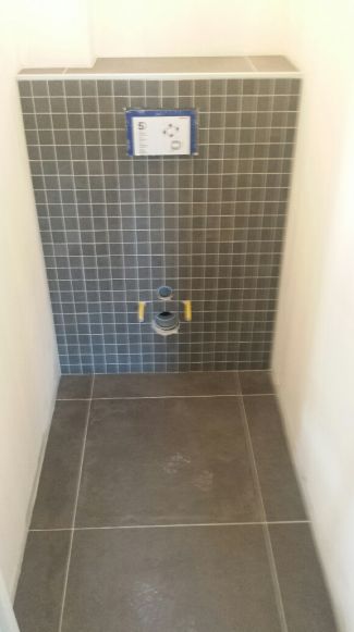 06/03-Carrelage et mosaique WC