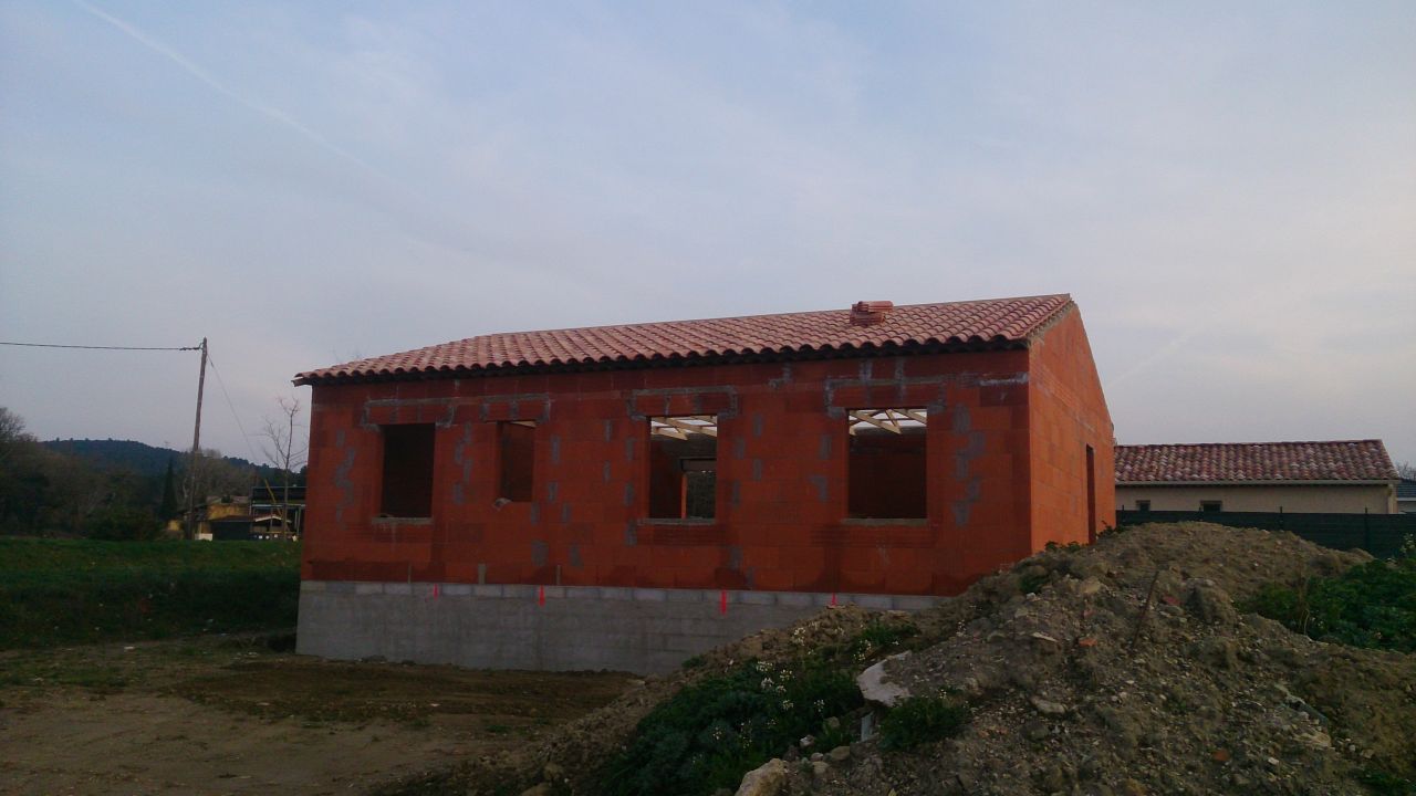 vue des fentres des chambres et de la salle de bain