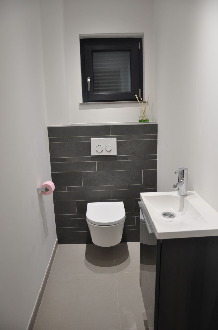 Décoration WC - Sarreguemines (Moselle - 57) - avril 2015 Décoration WC - Sarreguemines (Moselle - 57) - avril 2015