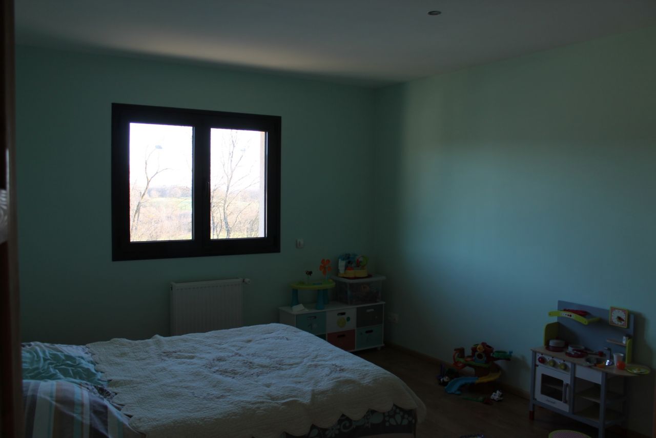Chambre enfants 2 (actuellement chambre d'amis)