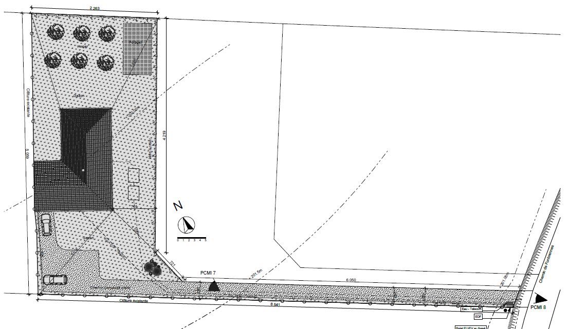 Implantation de la maison sur le terrain