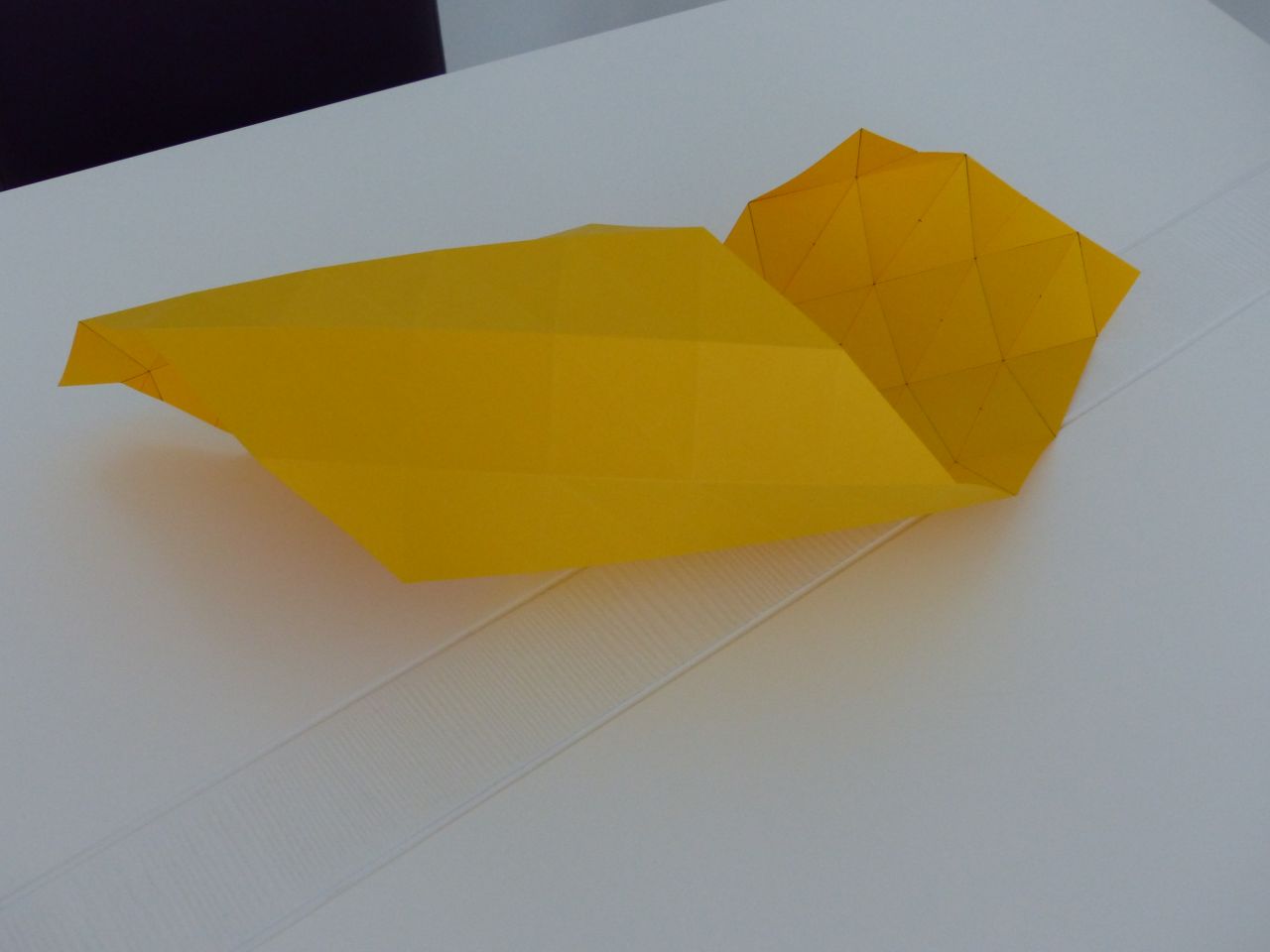 Atelier déco n°2 : Pliage pour cache-pot ananas origami