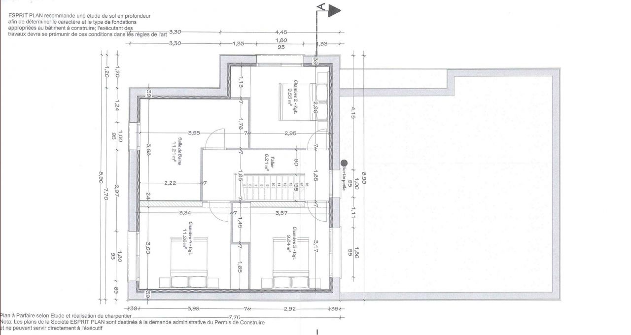 etage des enfants : une chambre pour chacun et une salle de bain