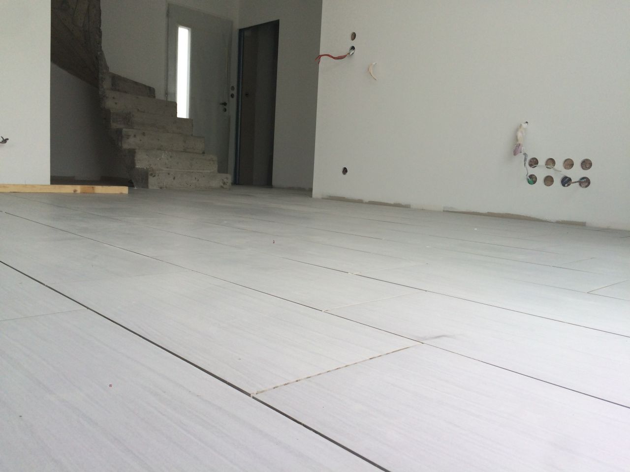 Carrelage Century explorer Grigio 30 x 60 cm pose décalée