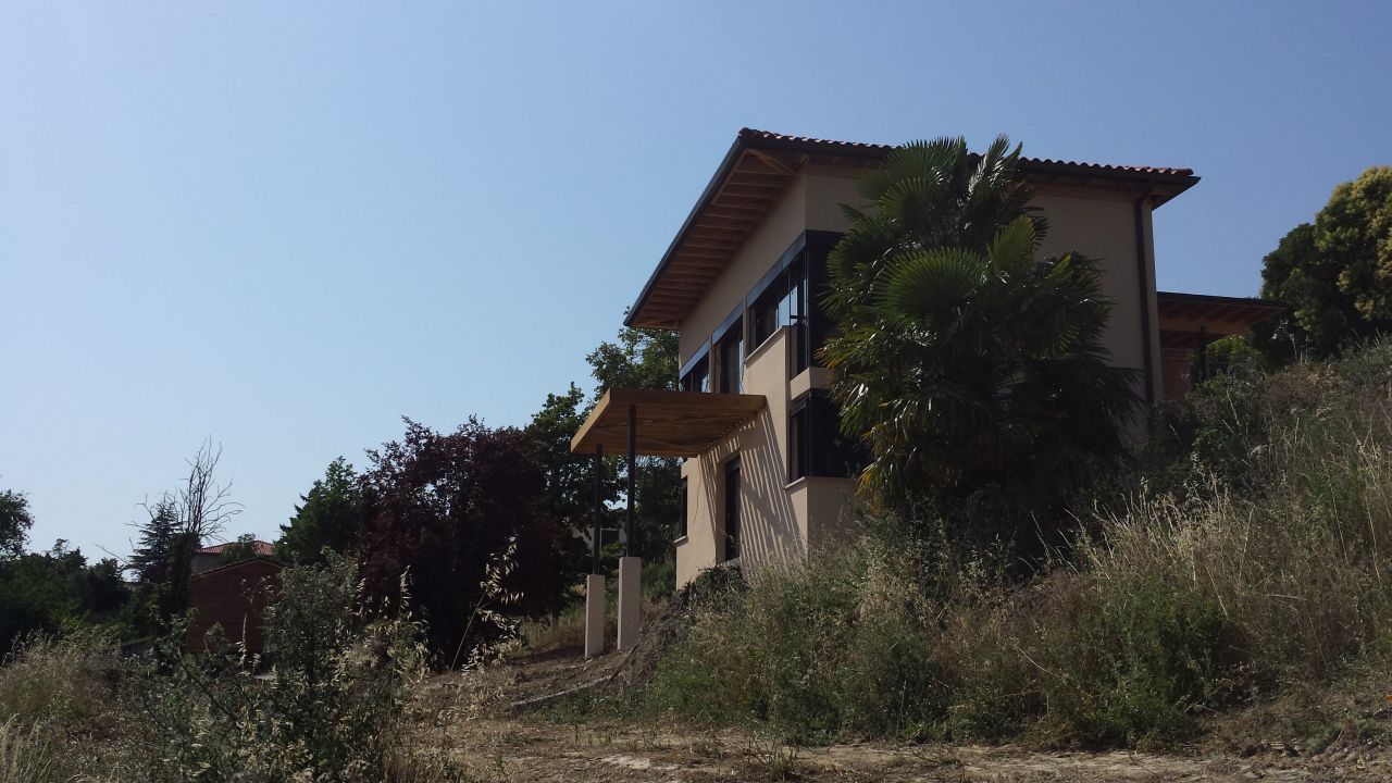 poteaux sous la terrasse