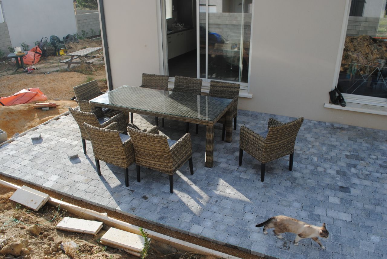 Grande terrasse en cours de pose