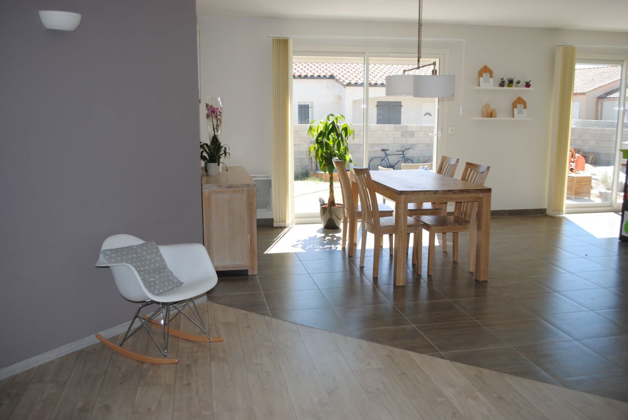 Rocking chair en place
