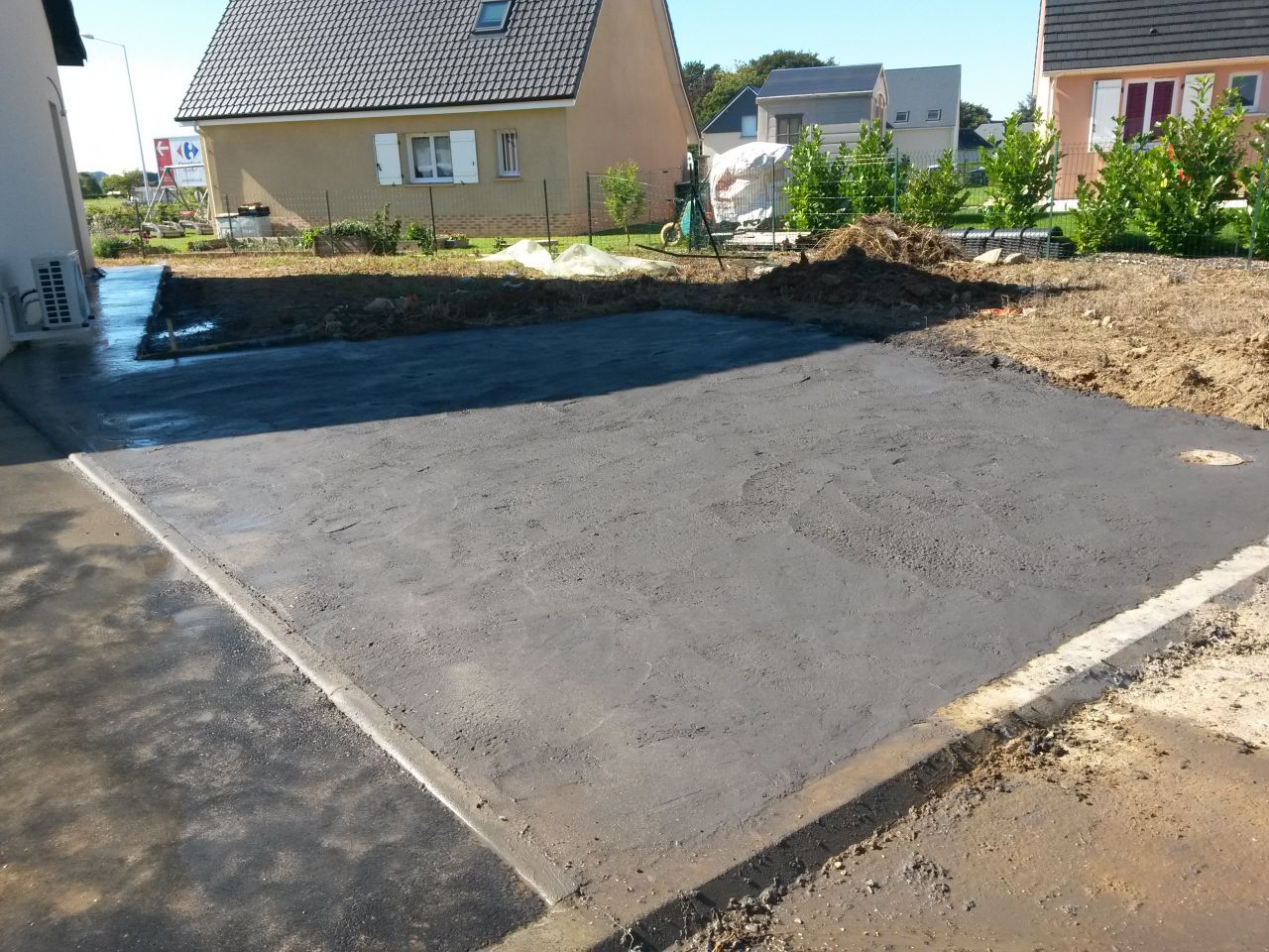 Avec le fond de cuve, 2 places de parkings supplémentaires