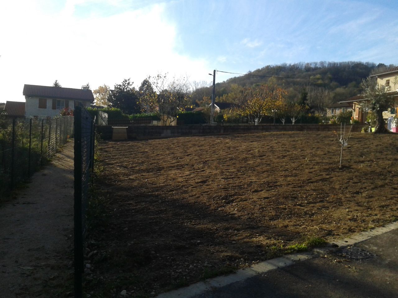 engazonné zone potager placé (bas du terrain)
