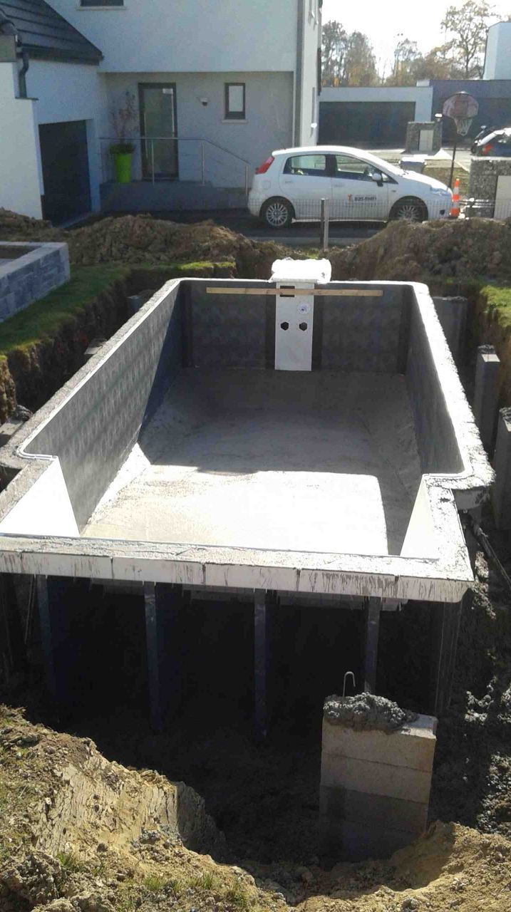 Piscine béton