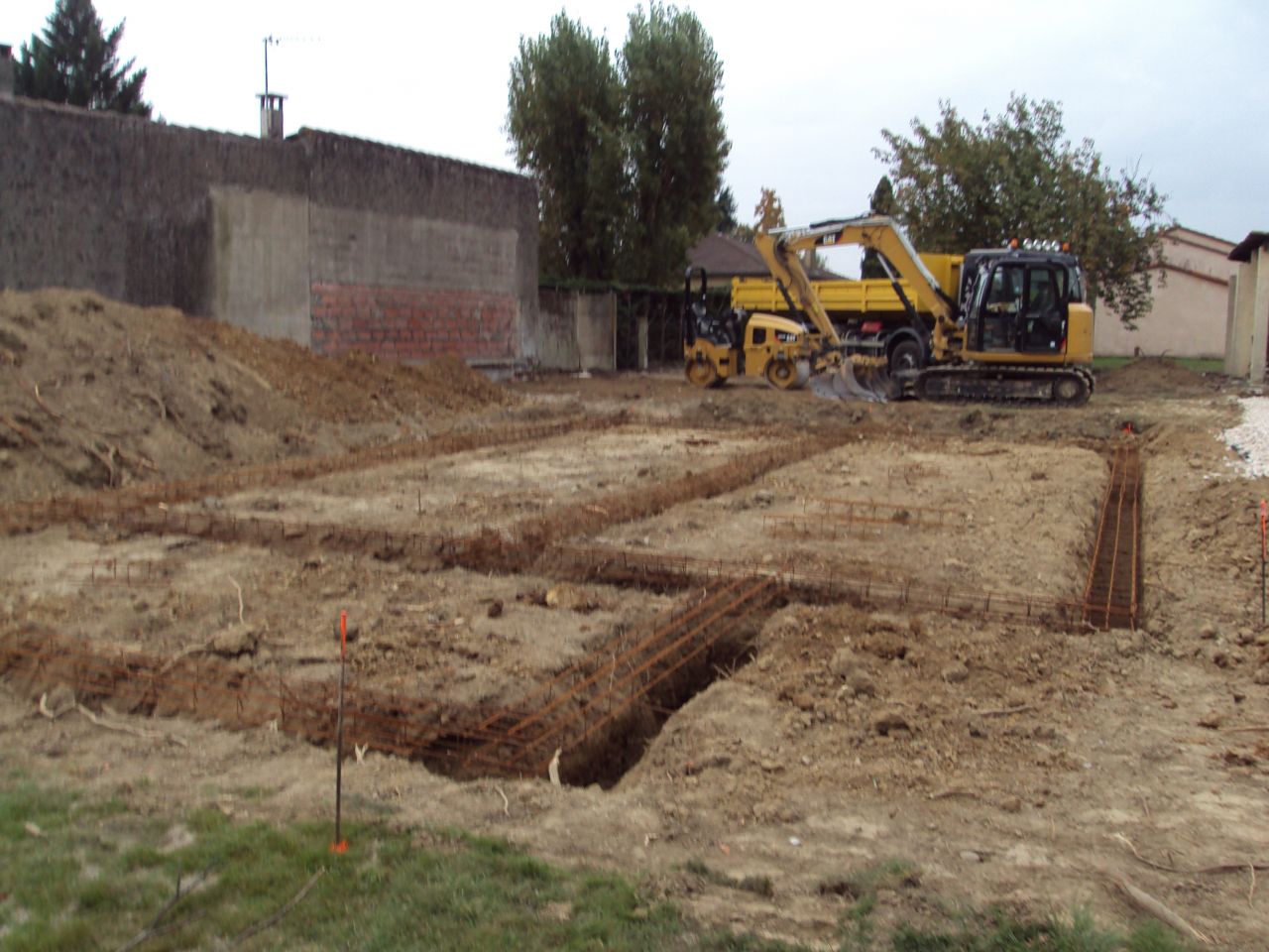 fondations creusés et préparation ferraillage