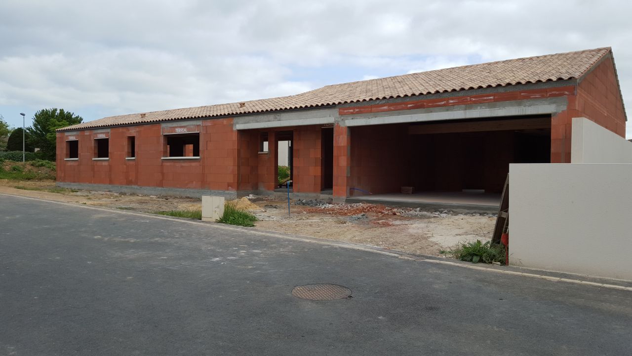 Pose appuis de fenêtres et portes