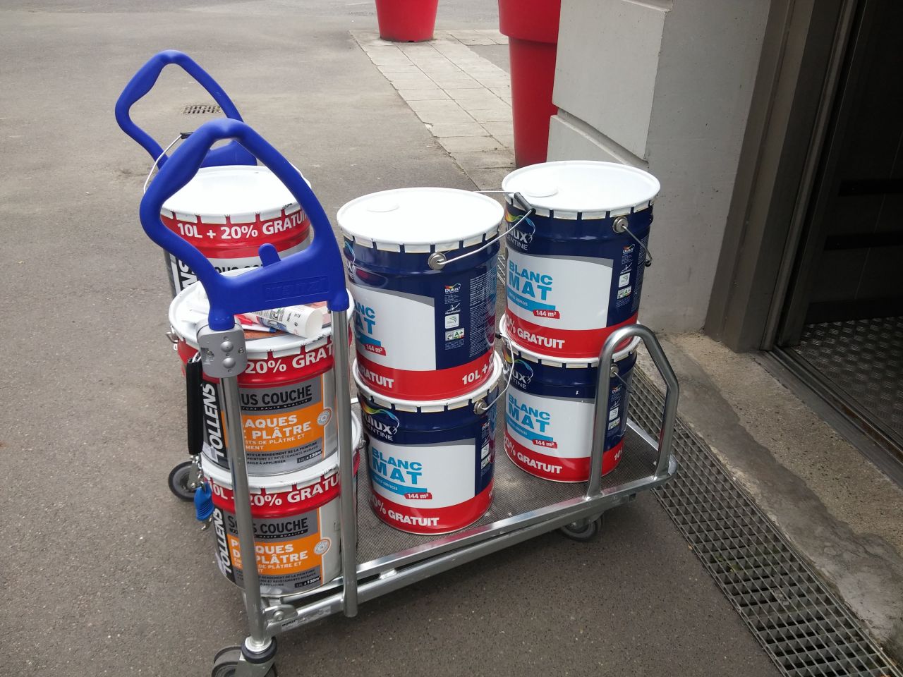 Premier achat de peinture...96 litres