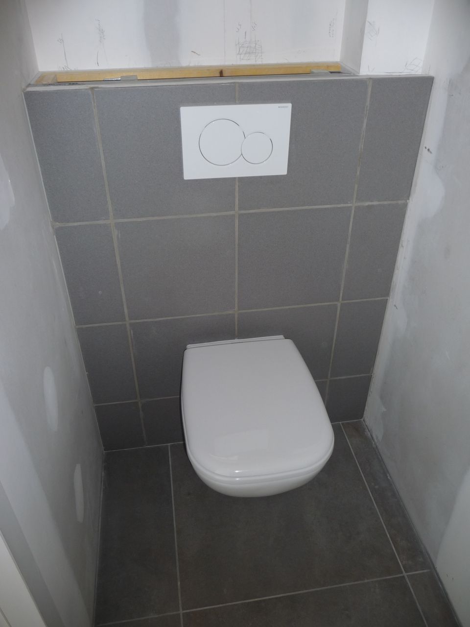 WC suspendus
