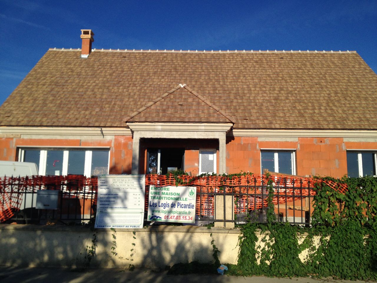 Tuiles Beauvoise de Imérys - Couleur Terre de Beauce + crête de coq