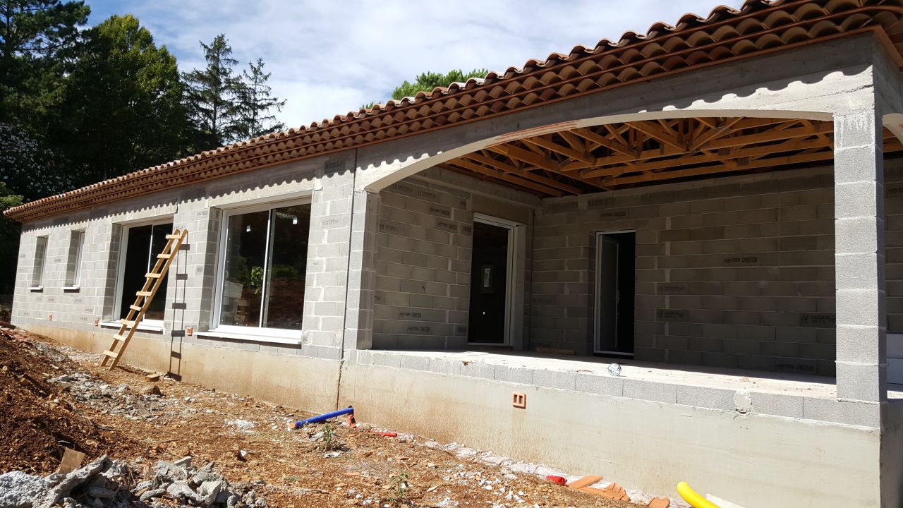 Baies vitrées façade sud, 2x3m, de l'extérieur