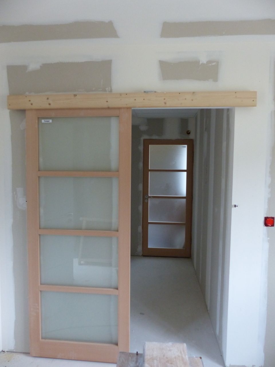 Porte coulissante entre la chambre et le dressing