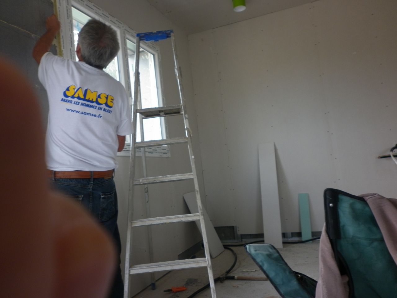 on continu les murs