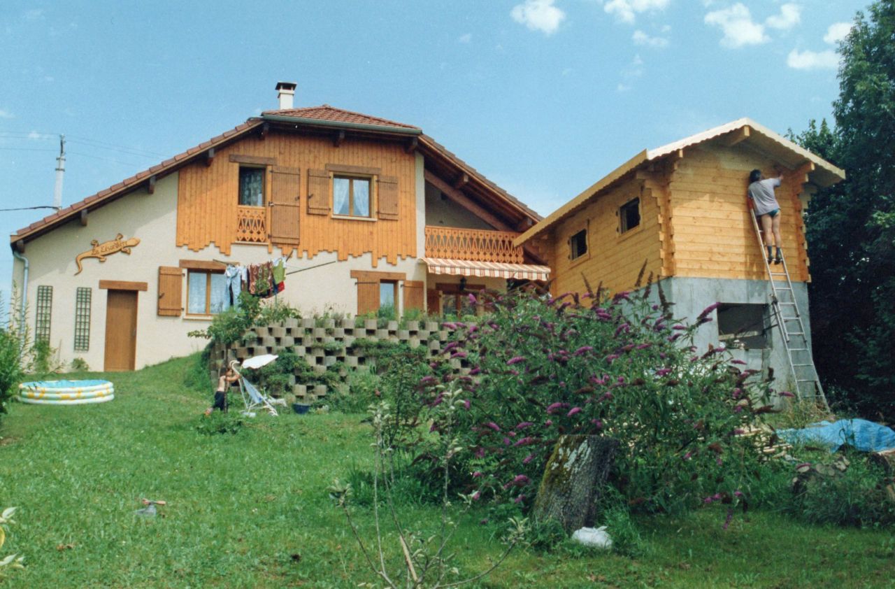 Abri de jardin, lasurage