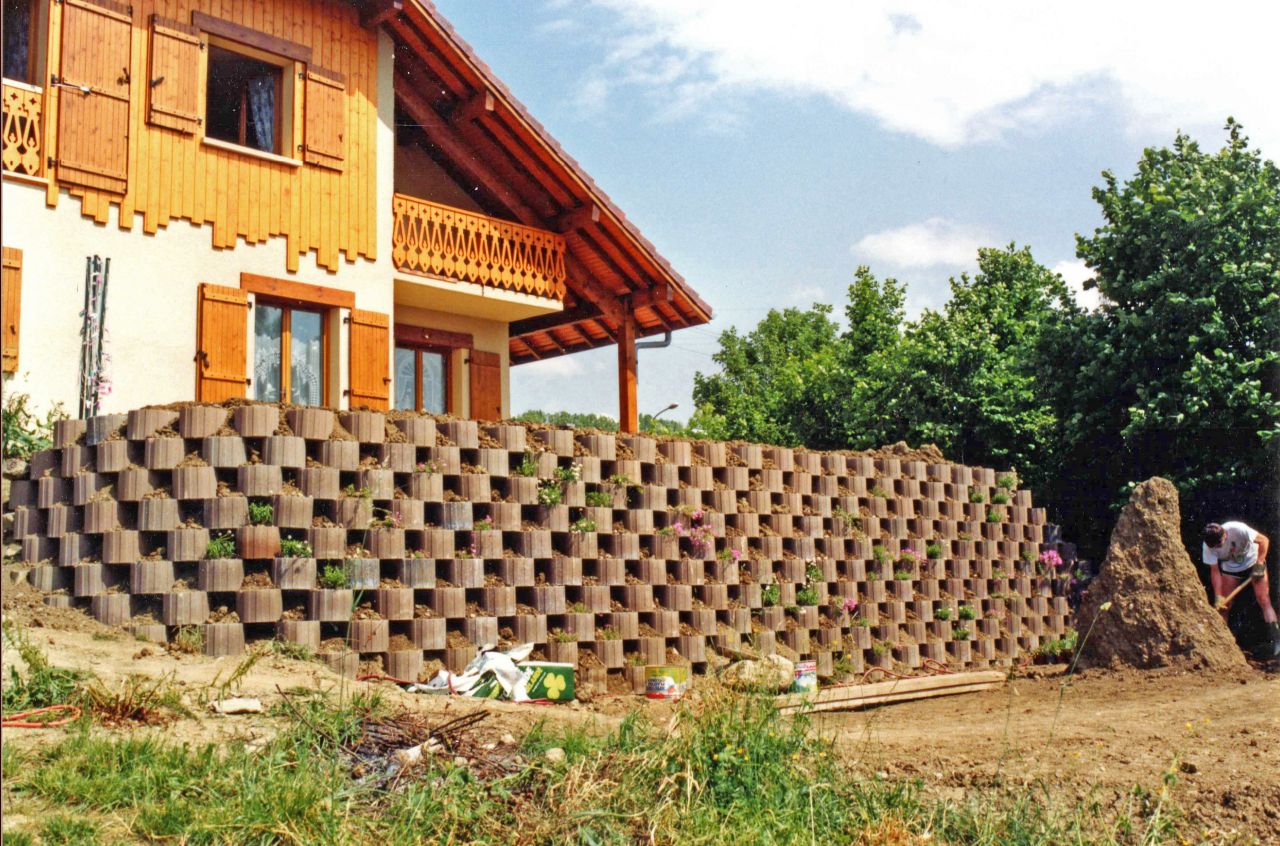 Mur de soutènement de la terrasse