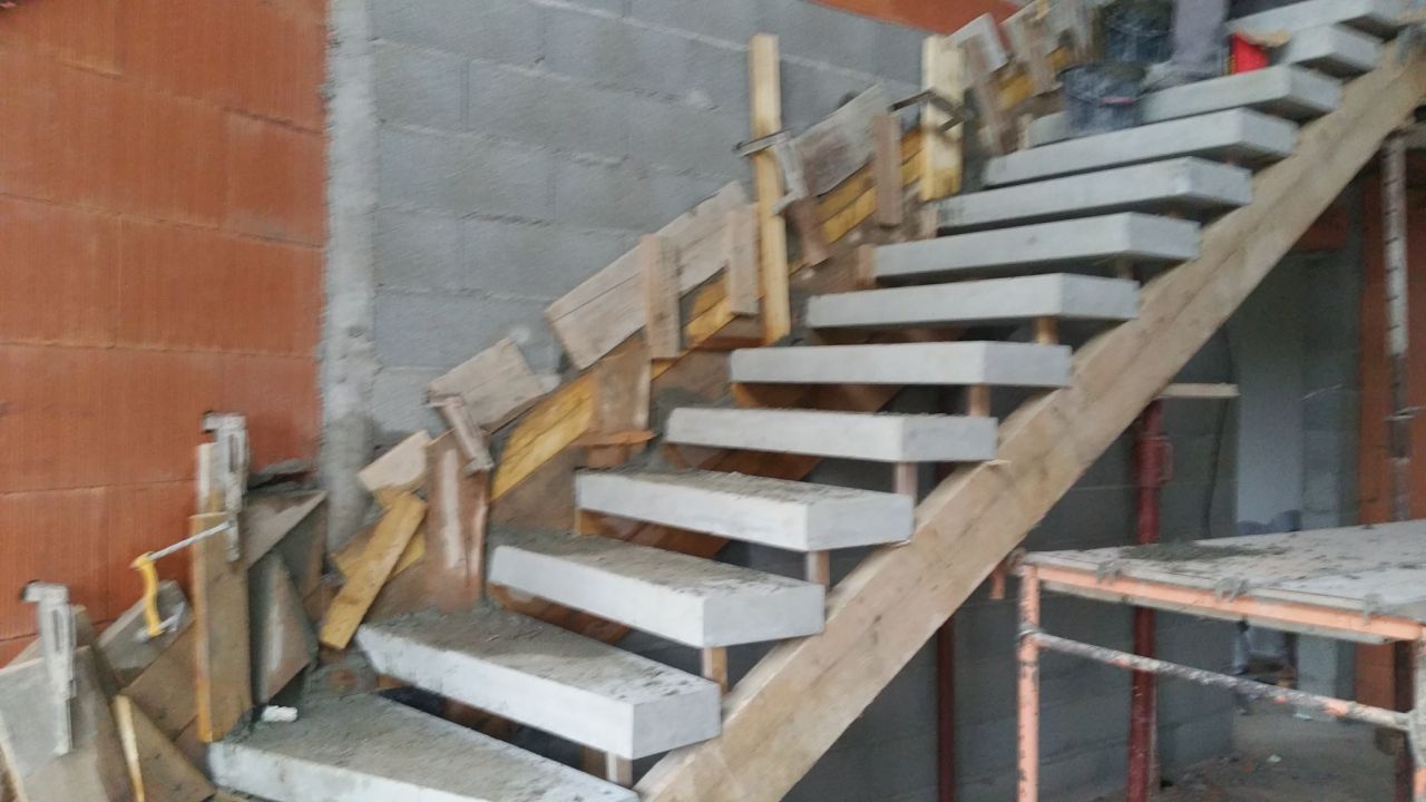 Marches de l'escalier