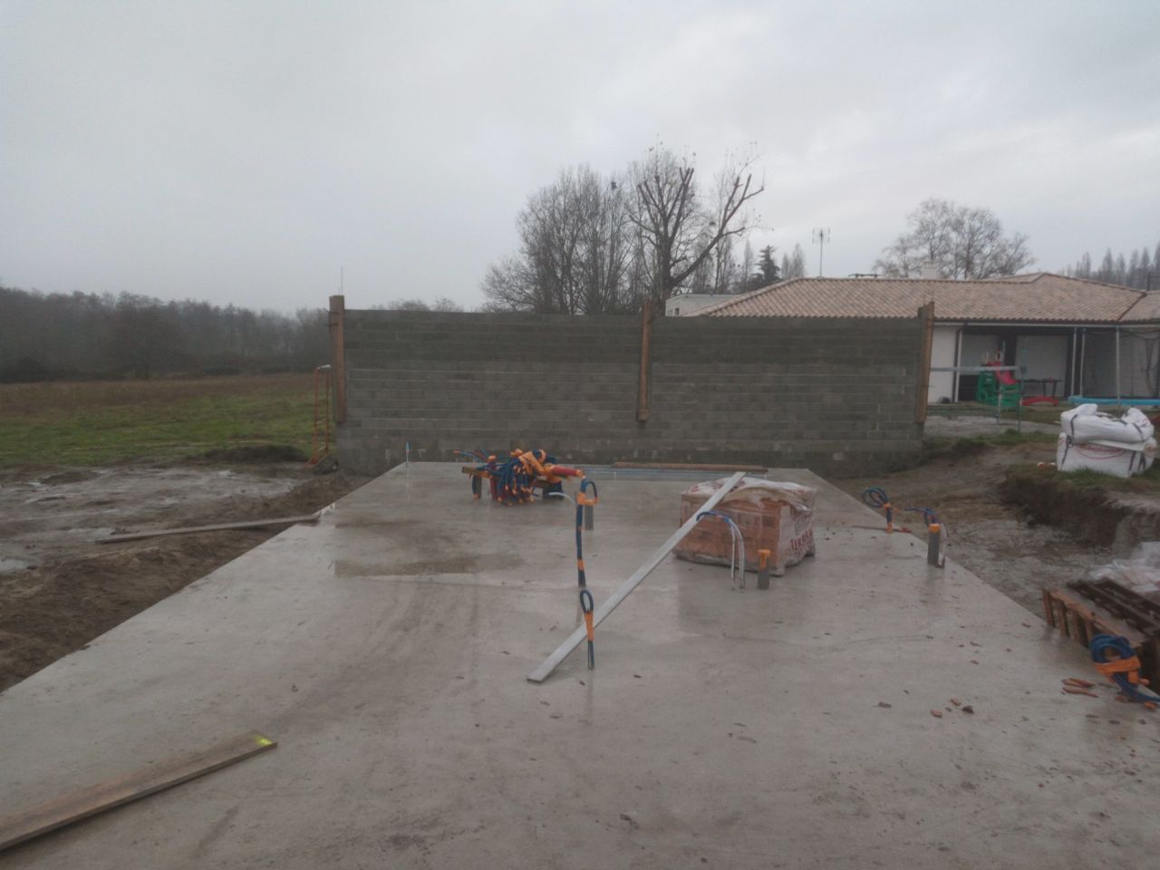 Elevation des murs exterieurs