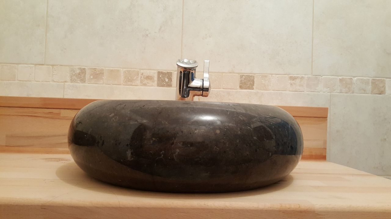 Vasques en marbre noir (diamtre 40cm)