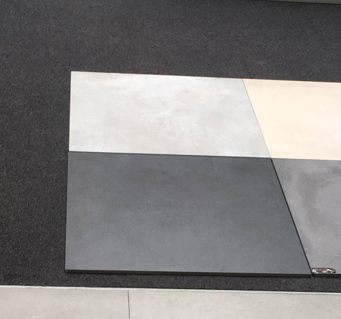 Carrelage retenu (en bas à gauche)