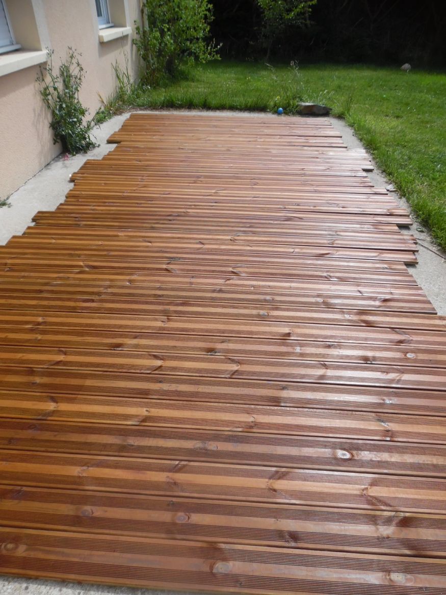 Lame de terrasse peinte