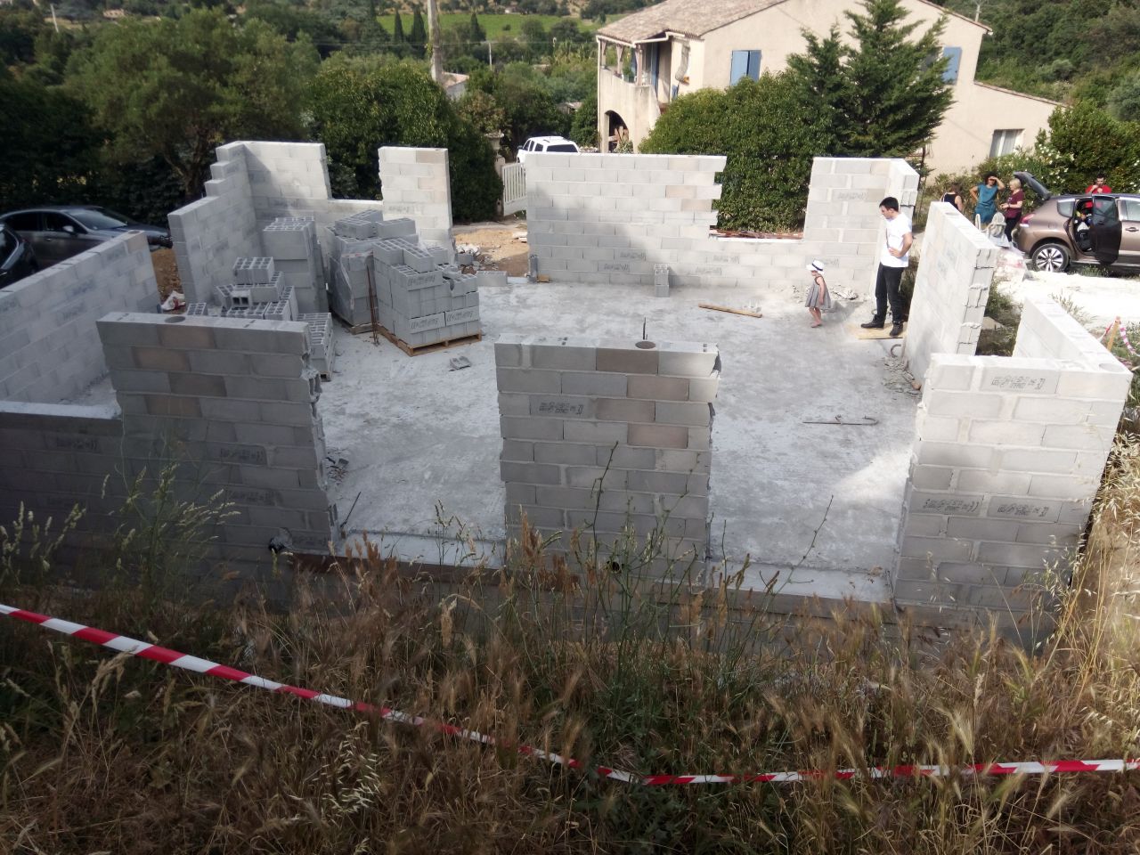 élévation des murs du rdc étape2