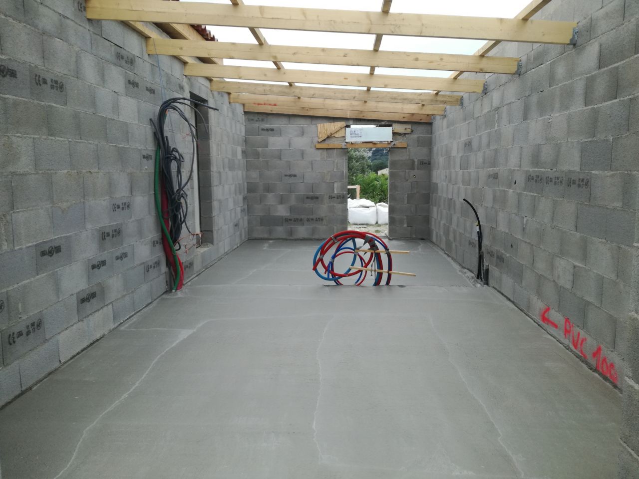 Dalle du garage et de la terrasse terminées !