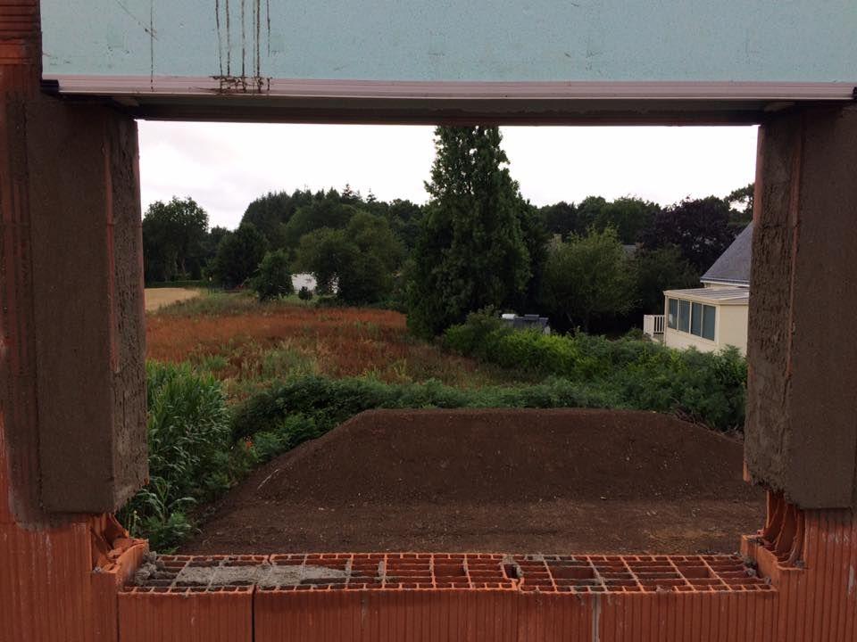 vue de la 2e chambre, l'appui de fentre reste  tre pos