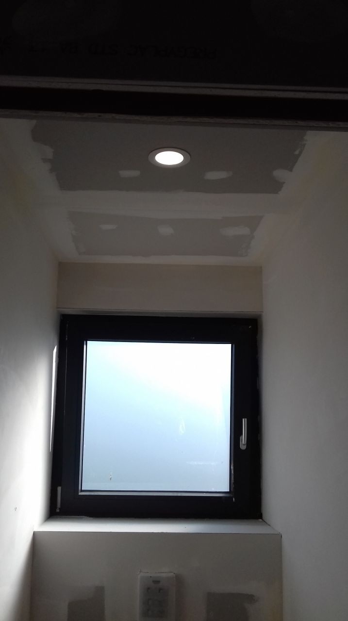 Spot du WC.