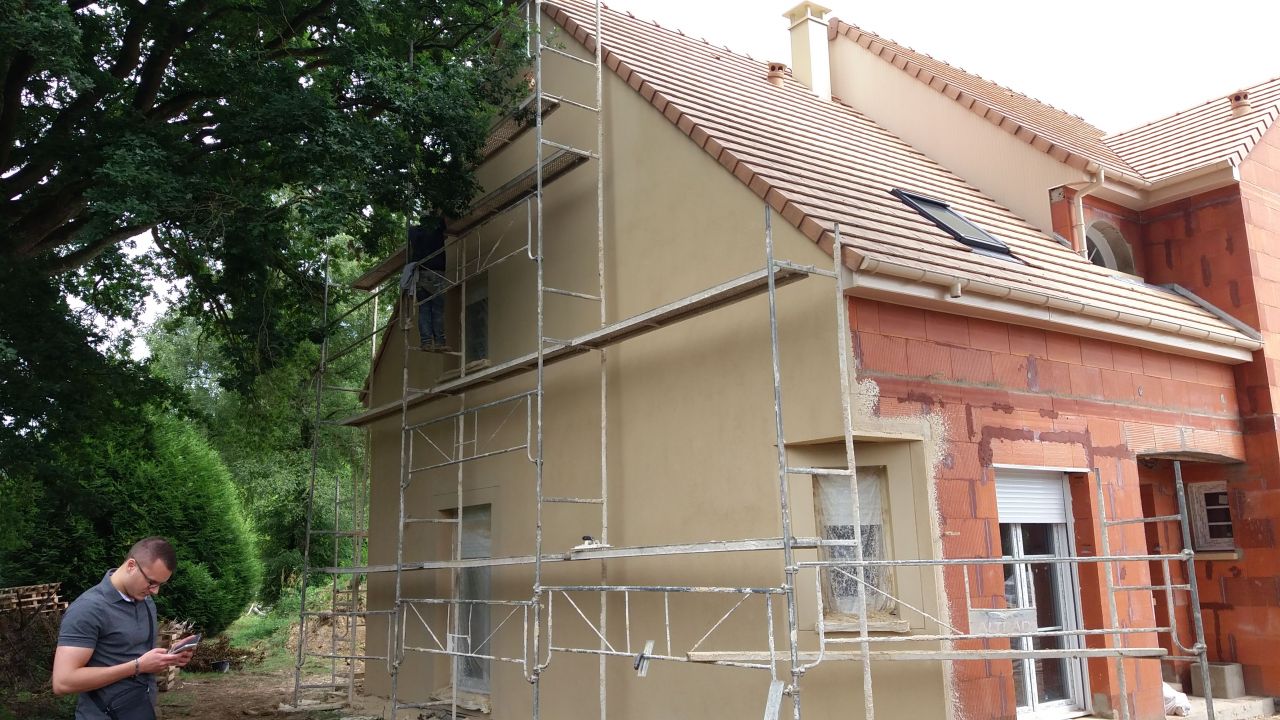 il s'agit du ravalement de la maison