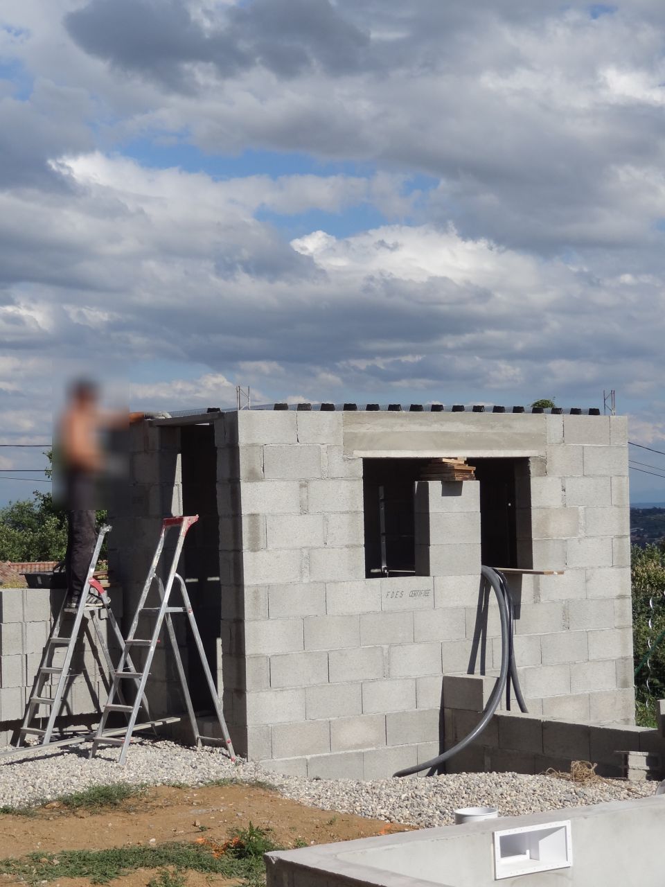 Mise en place plancher collaborant pour toit
